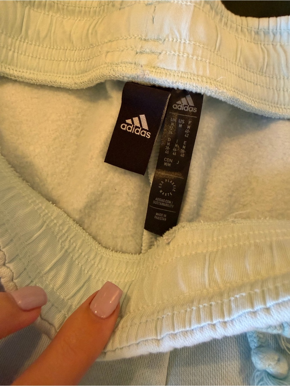 Adidas shorts - Picture 2 of 3